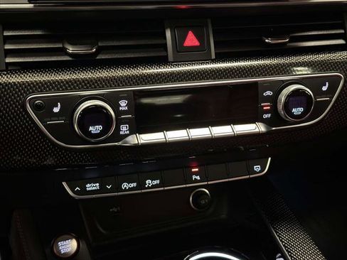 Used 2022 Audi S4 Premium Plus w/ Premium Plus Package image 29