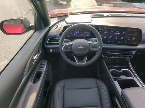 New 2026 Chevrolet Traverse LT w/ Driver Confidence Package image 39