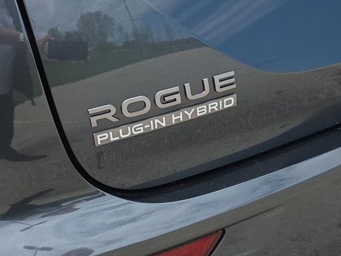 New 2026 Nissan Rogue SL AWD/4WD image 10