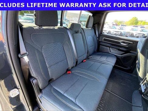 Used 2025 RAM 1500 Big Horn AWD/4WD image 22