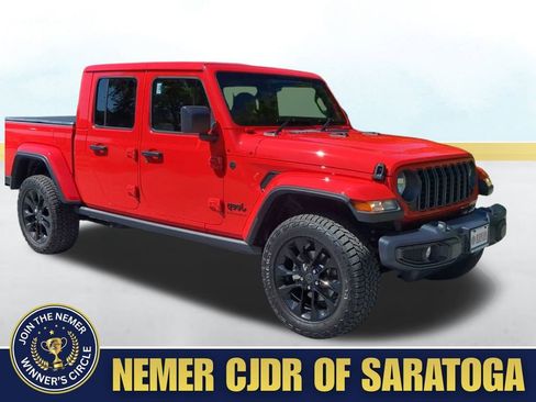 New 2025 Jeep Gladiator Sport image 1