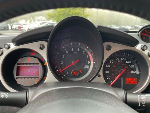 Used 2017 Nissan 370Z Touring Sport RWD image 24