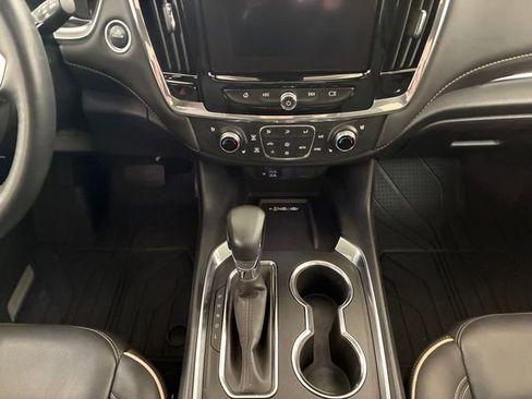 Certified 2023 Chevrolet Traverse Premier w/ Redline Edition AWD/4WD image 21