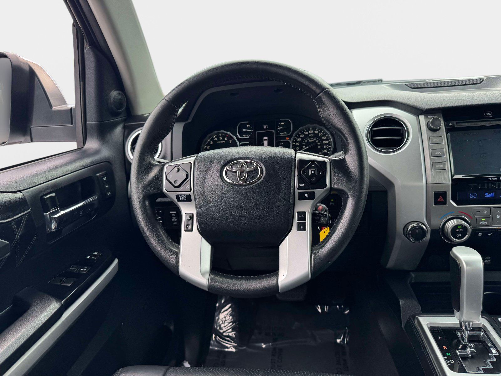 Used 2019 Toyota Tundra Platinum AWD/4WD image 13