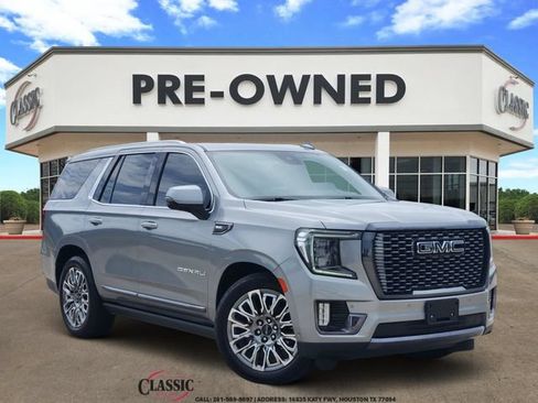 Used 2023 GMC Yukon Denali Ultimate AWD/4WD image 1