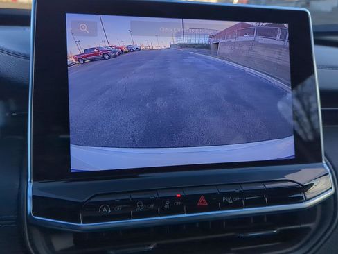 New 2026 Jeep Compass Limited image 17