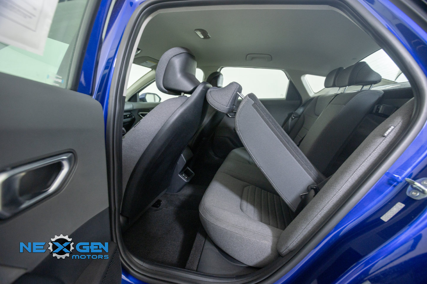 Used 2025 Kia K4 EX FWD image 30