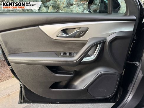 Used 2025 Chevrolet Blazer LT image 17