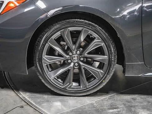 Certified 2024 Toyota Corolla SE image 9