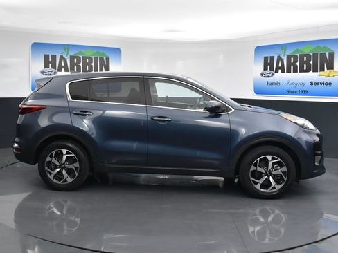 Used 2022 Kia Sportage LX FWD image 6