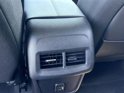 Used 2024 GMC Terrain SLE w/ Driver Convenience Package AWD/4WD image 20