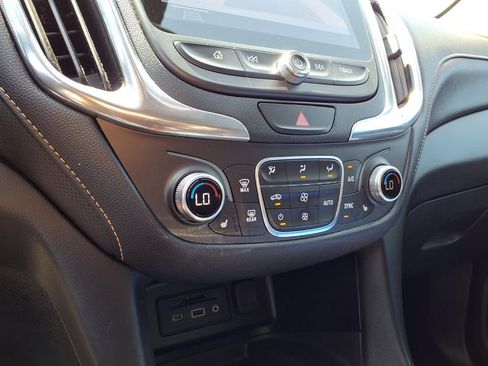 Used 2020 Chevrolet Equinox Premier FWD image 20
