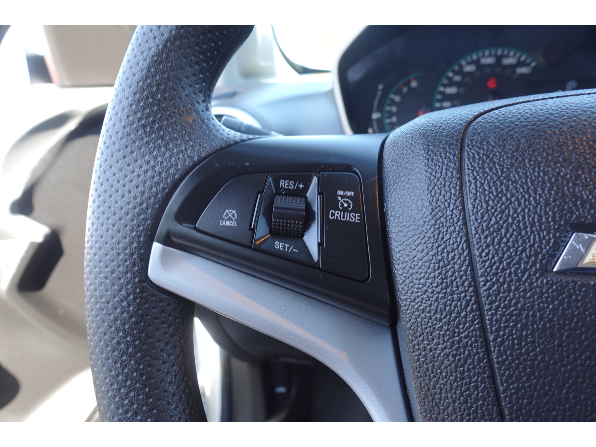 Used 2020 Chevrolet Sonic LT FWD image 15
