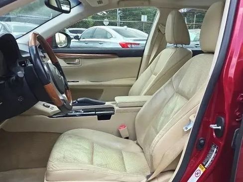 Used 2014 Lexus ES 300h w/ Luxury Package w/Bamboo Trim FWD image 8
