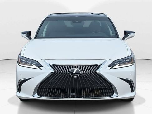 Used 2021 Lexus ES 350 Ultra Luxury w/ Accessory Package 2 image 11