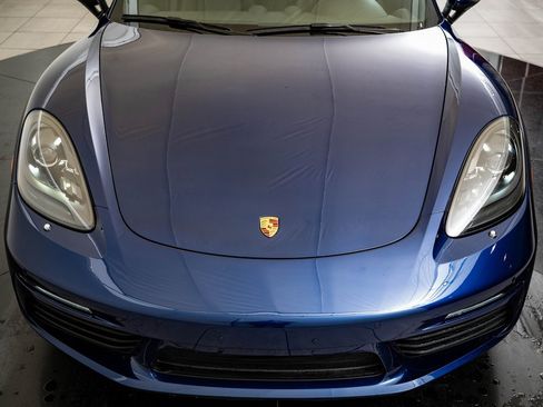 Used 2022 Porsche 718 Cayman S image 17