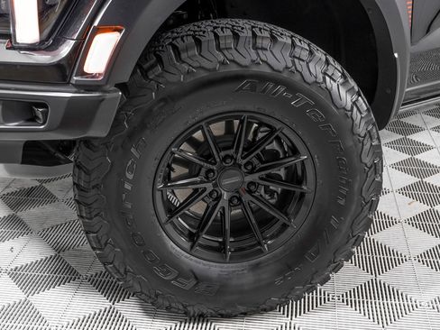 Used 2026 Ford F150 Raptor w/ Equipment Group 803A Raptor R AWD/4WD image 32