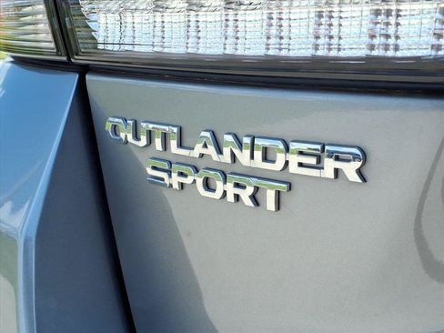 Used 2023 Mitsubishi Outlander Sport ES AWD/4WD image 23