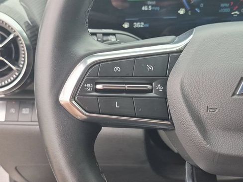 Used 2025 Chevrolet Equinox LT FWD image 21