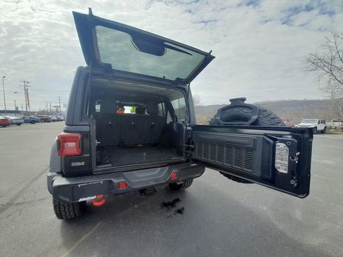 Used 2024 Jeep Wrangler Unlimited Rubicon AWD/4WD image 54