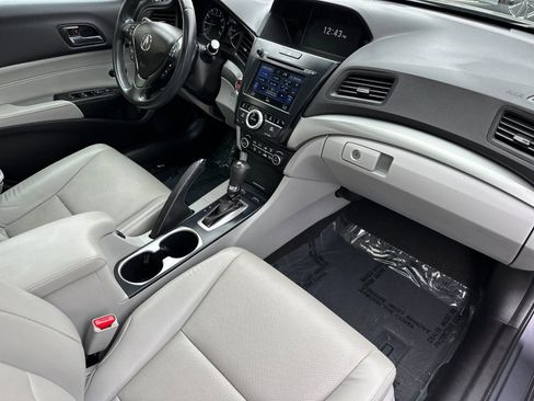 Used 2017 Acura ILX w/ Premium Package image 16