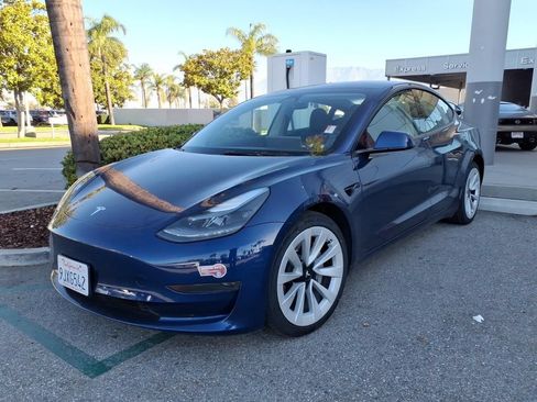 Used 2023 Tesla Model 3 Standard Range RWD image 6