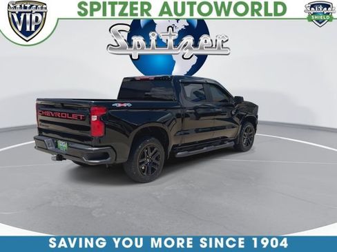 Used 2024 Chevrolet Silverado 1500 Custom w/ Turbomax Blackout Package AWD/4WD image 9