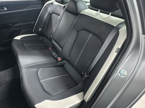 New 2026 Kia K5 GT-Line image 12