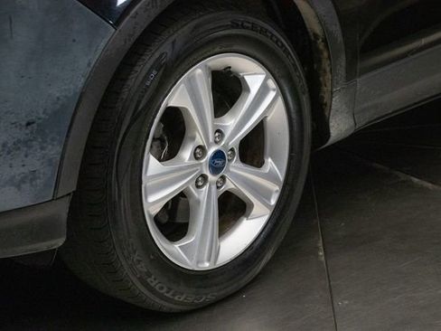 Used 2013 Ford Escape SE FWD image 8