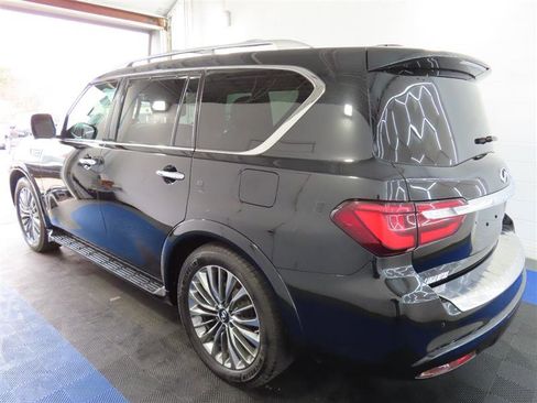Used 2021 INFINITI QX80 Sensory w/ Cargo Package image 10