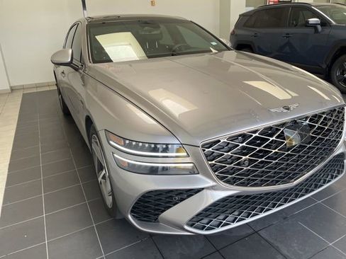 Used 2025 Genesis G80 3.5T Sport image 5