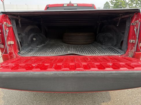 Used 2021 RAM 1500 Laramie AWD/4WD image 33