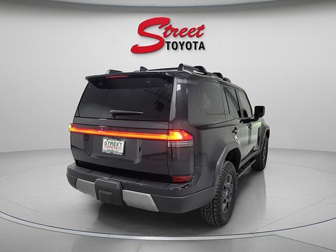 Used 2025 Lexus GX 550 AWD/4WD image 4