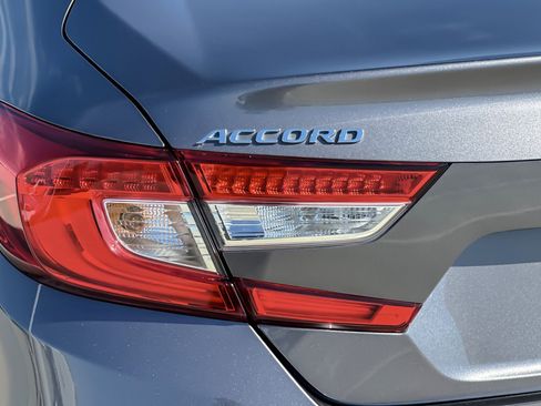 Used 2021 Honda Accord LX image 25