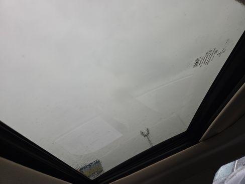 Used 2017 Ford Fusion SE w/ Fusion SE Technology Package image 22