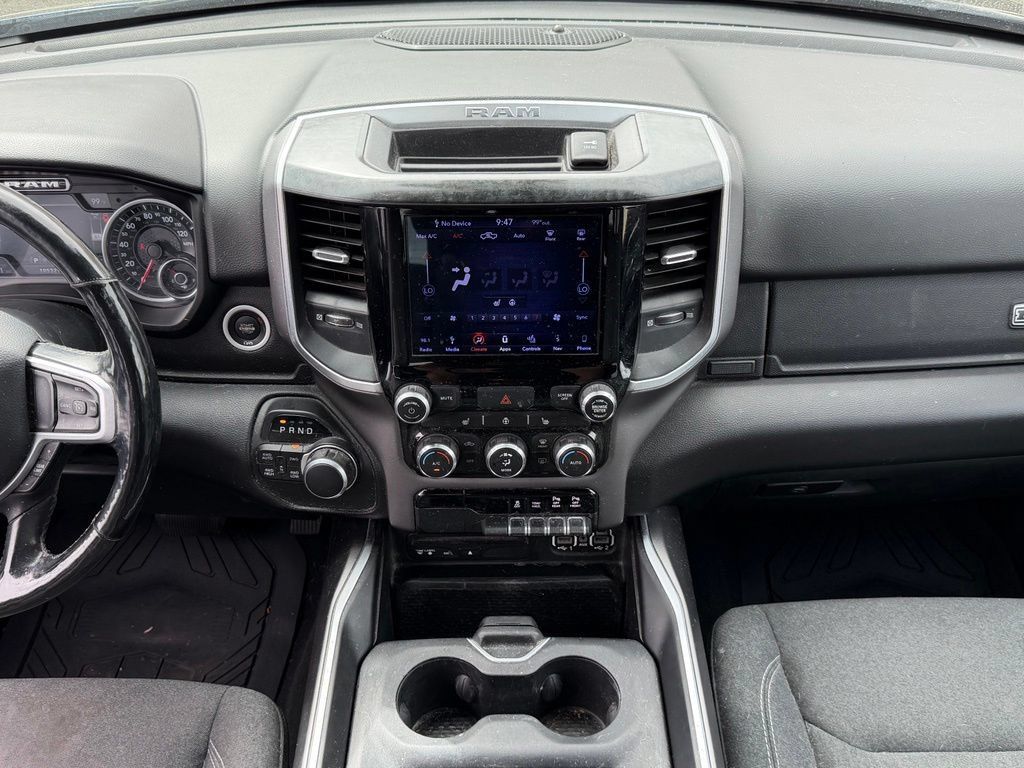 Used 2019 RAM 1500 Big Horn AWD/4WD image 10