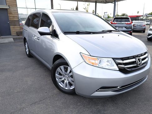 Used 2016 Honda Odyssey EX-L image 2