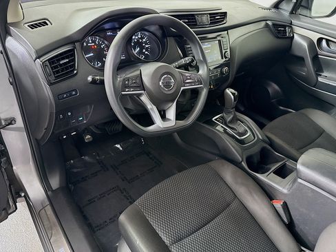Used 2020 Nissan Rogue Sport S w/ Appearance Package FWD image 22