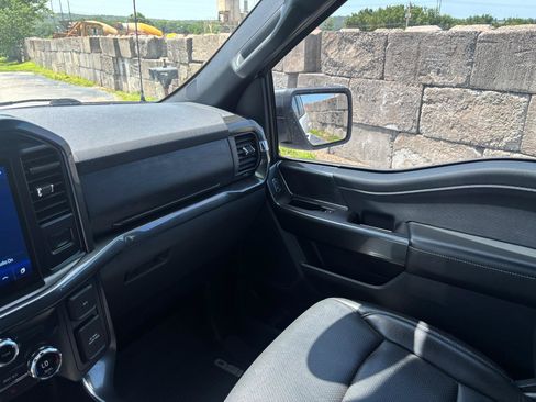 Used 2021 Ford F150 XLT w/ Equipment Group 302A High AWD/4WD image 16