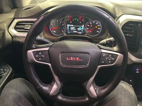 Used 2019 GMC Acadia SLT w/ LPO, Floor Liner Package FWD image 10