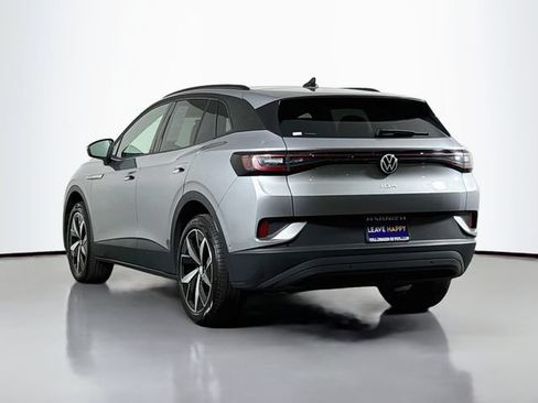 Used 2023 Volkswagen ID.4 Pro S AWD/4WD image 5