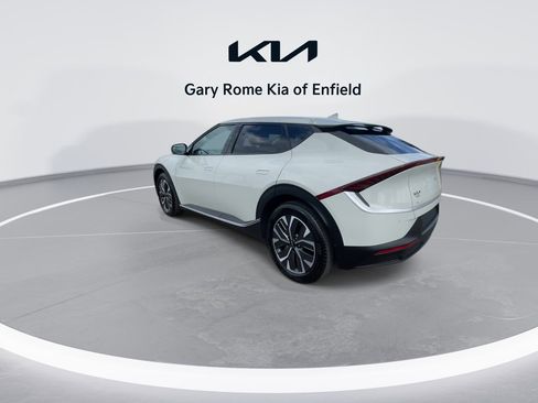 Certified 2024 Kia EV6 Light AWD/4WD image 6