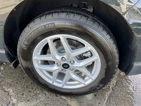 Certified 2024 Ford Edge SEL w/ Convenience Package image 11