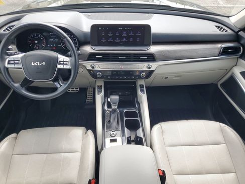 Used 2022 Kia Telluride SX w/ Nightfall Edition Package image 28