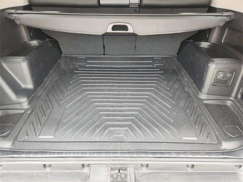 Used 2024 Toyota 4Runner TRD Off-Road Premium image 23