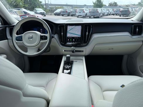 Certified 2023 Volvo XC60 B5 Plus w/ Climate Package AWD/4WD image 12