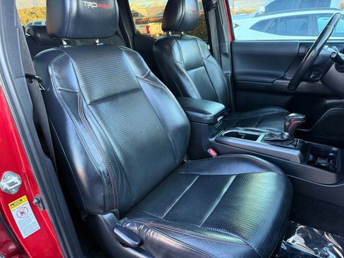 Used 2017 Toyota Tacoma TRD Pro image 22