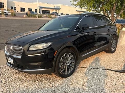 Used 2023 Lincoln Nautilus Reserve w/ Equipment Group 201A AWD/4WD image 1