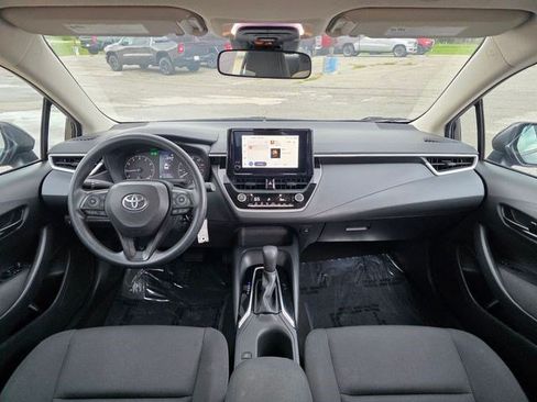 Used 2023 Toyota Corolla LE FWD image 18