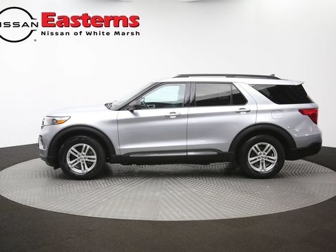 Used 2023 Ford Explorer XLT RWD image 54